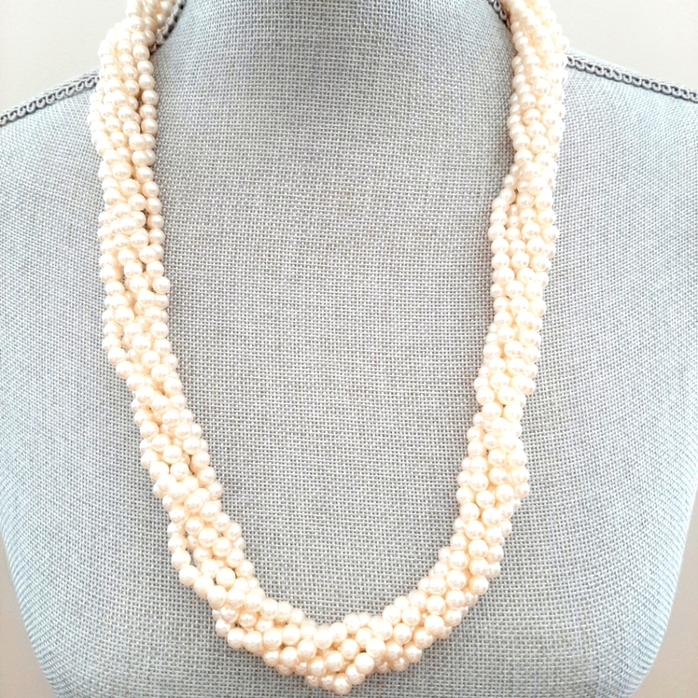 Long Cluster Pearl Necklace